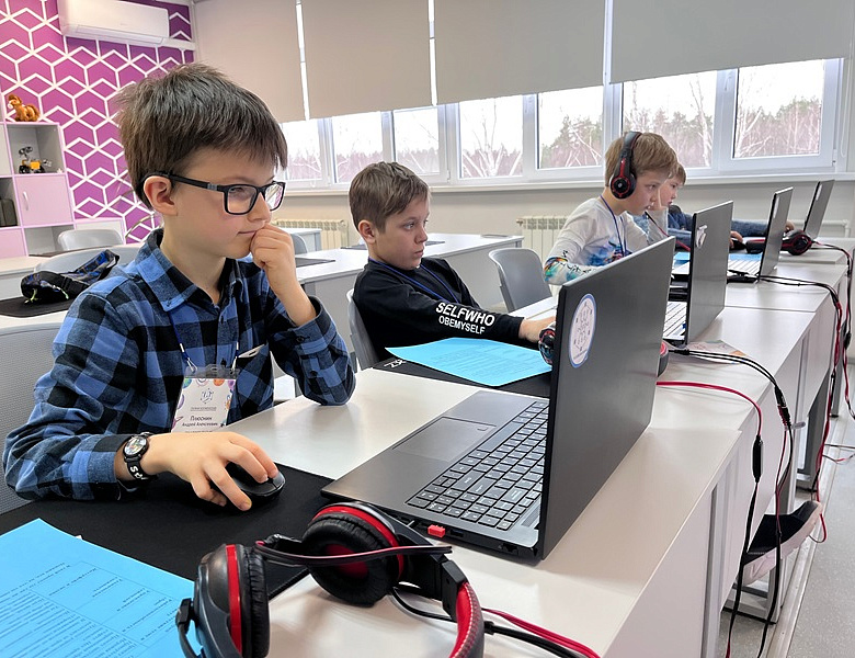 «Первая космическая Хакатон по Scratch и Робототехнике» 2026
